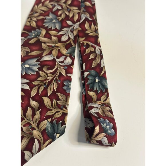 VTG 90s Van-Heusen 417 Silk Tie 4" Burgundy Floral Leaf Pattern Men Necktie READ - Picture 3 of 8